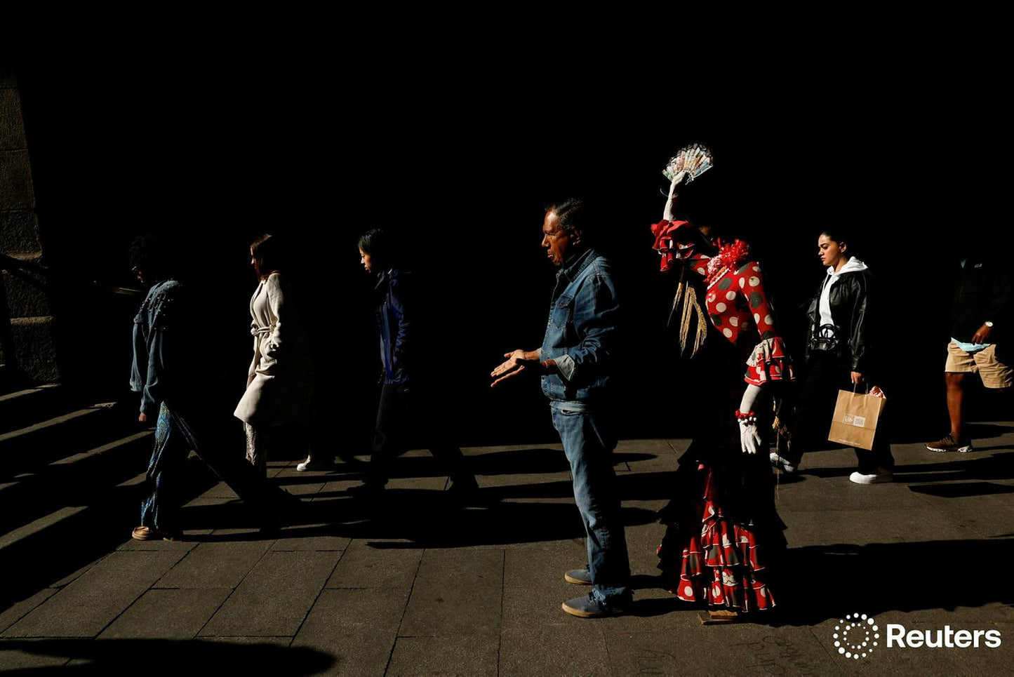 Experiencia Culinaria Africana con Ëkatö + Madrid Black Tour